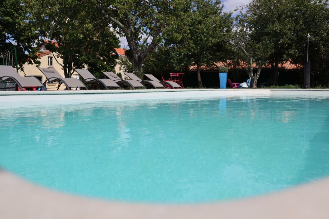 Domaine Des Tilleuls Val-de-Livenne Exteriör bild